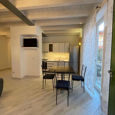 Dimora San Giulio Apartment Bonate Sotto Exterior foto
