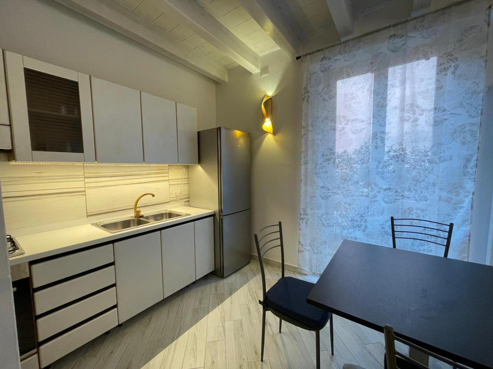Dimora San Giulio Apartment Bonate Sotto Exterior foto
